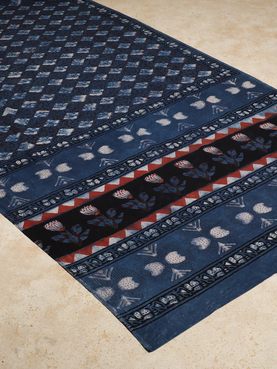 Indigo Handblock Printed Diamond Motif Ajrakh Mulmul Saree - Image 2