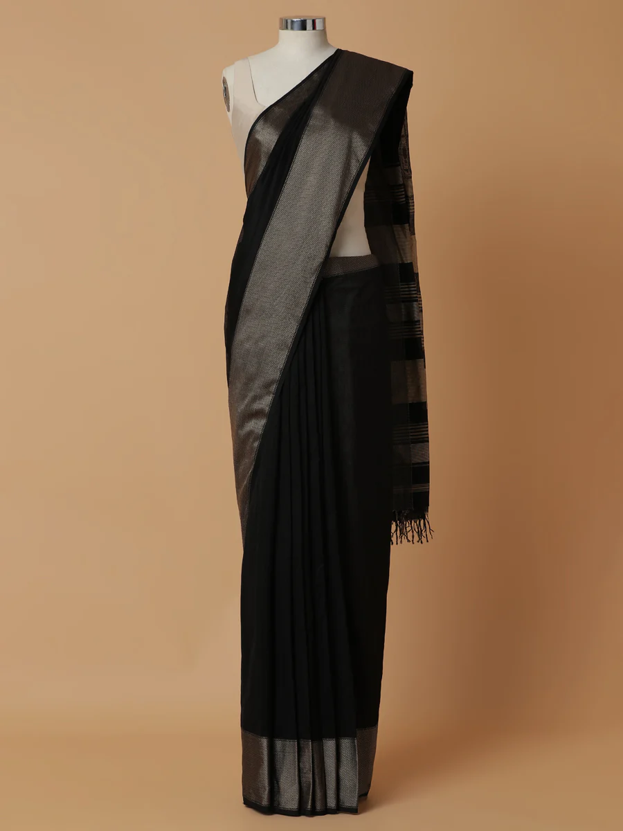 Maheshwari Cotton Silk Black Saree with Big Woven Border - Image 5