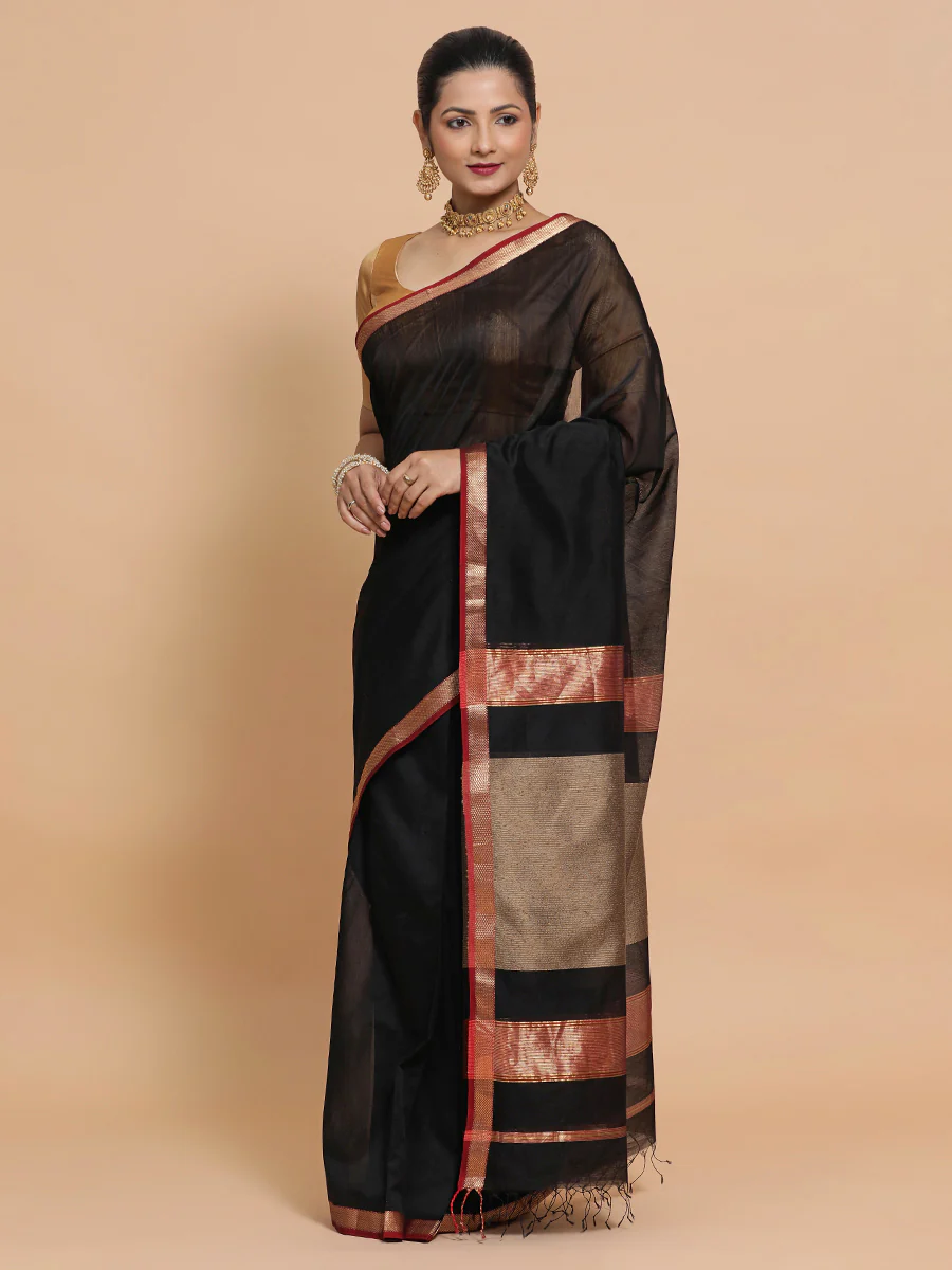 Maheshwari Black Saree with Kosa pallu