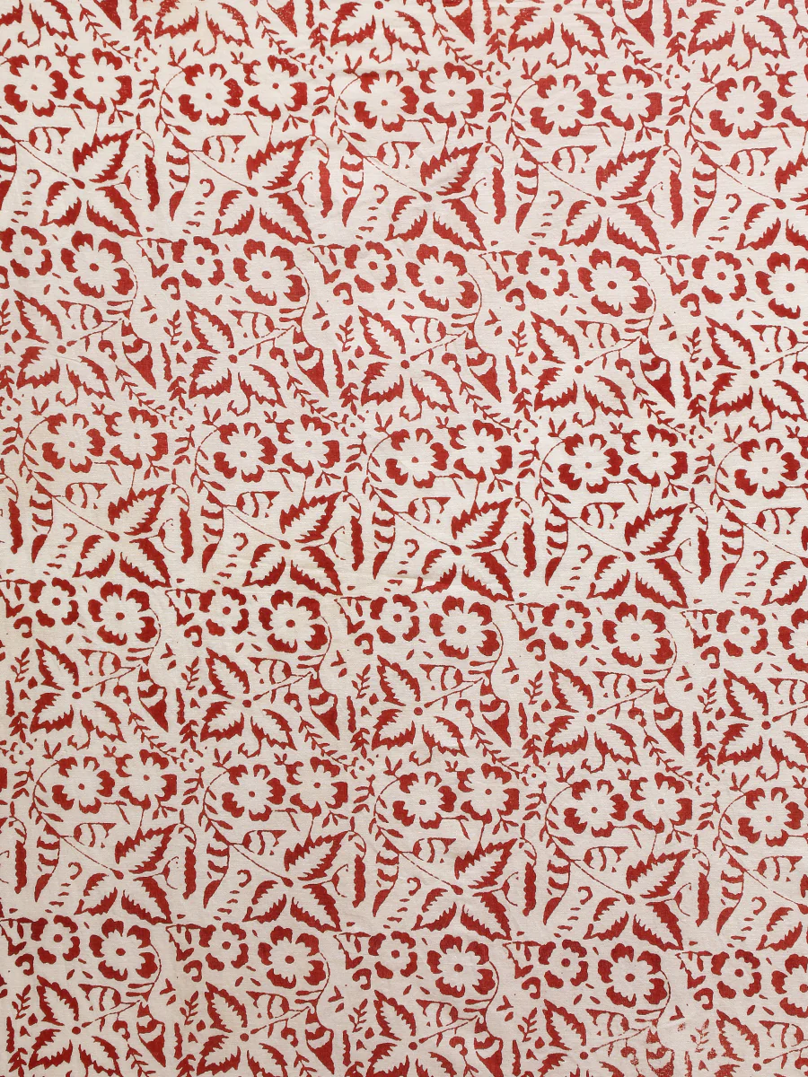 Red & White Handblock Printed Diagonal Striped Chevron Mulmul Saree - Image 5