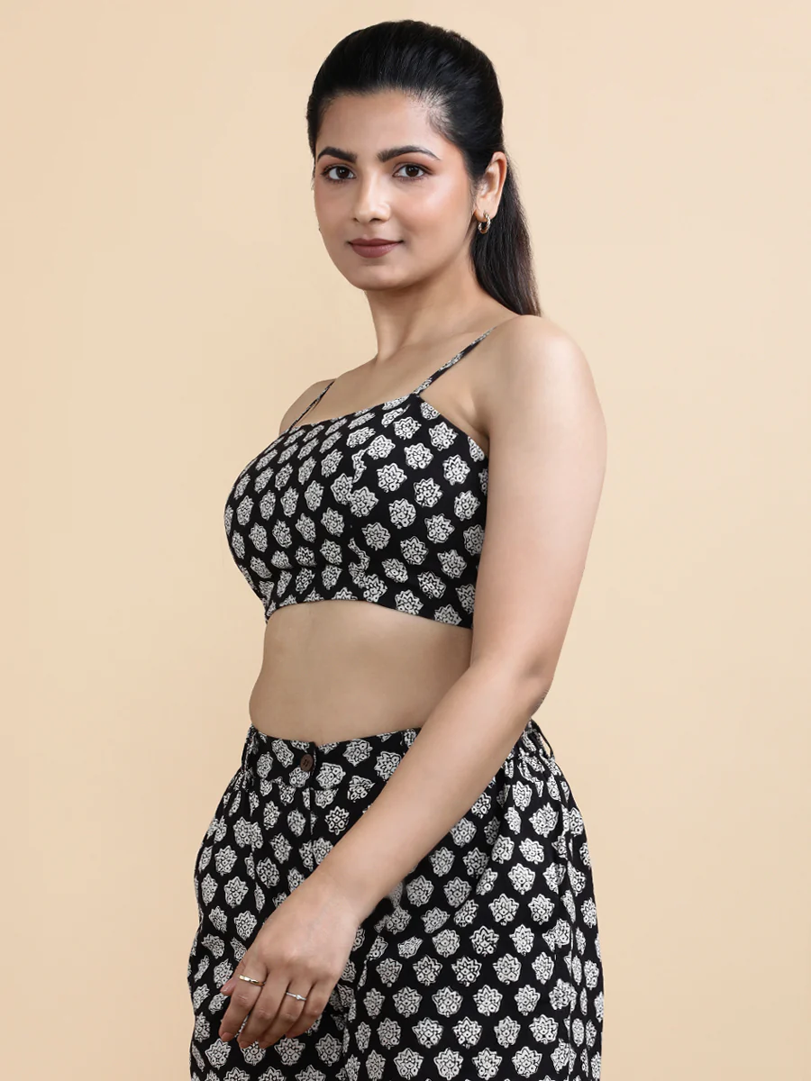 Margo x Soma | Women's Cropped Top in Black Floral Block Print Cotton - Image 4