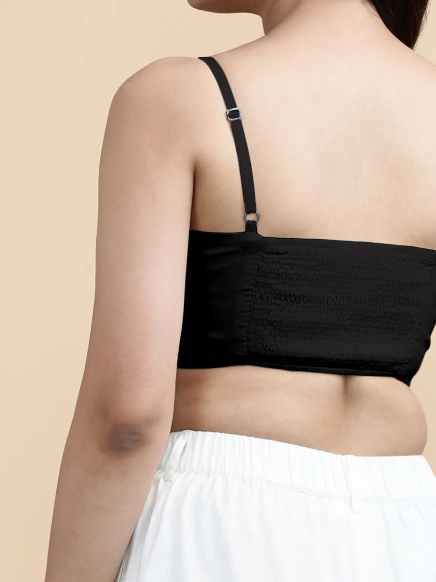 Gloria x Soma | Women's Cropped Top in Ebony Black Linen - Image 3