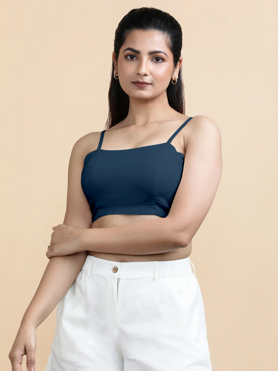 Gloria x Soma | Women's Cropped Top in Regal Blue Linen - Image 6