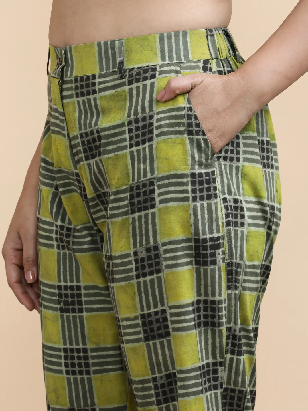 Tess x Soma | Women's Regular Fit Trouser in Olive Grid Check Block Print Cotton - Image 3