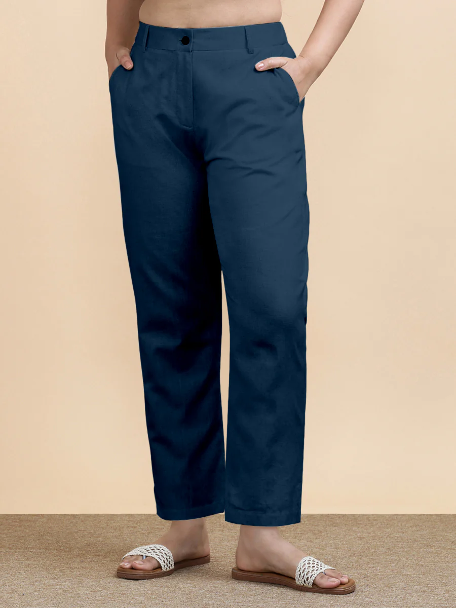 Laura x Soma | Women's Regular Fit Trouser in Regal Blue Linen - Image 4