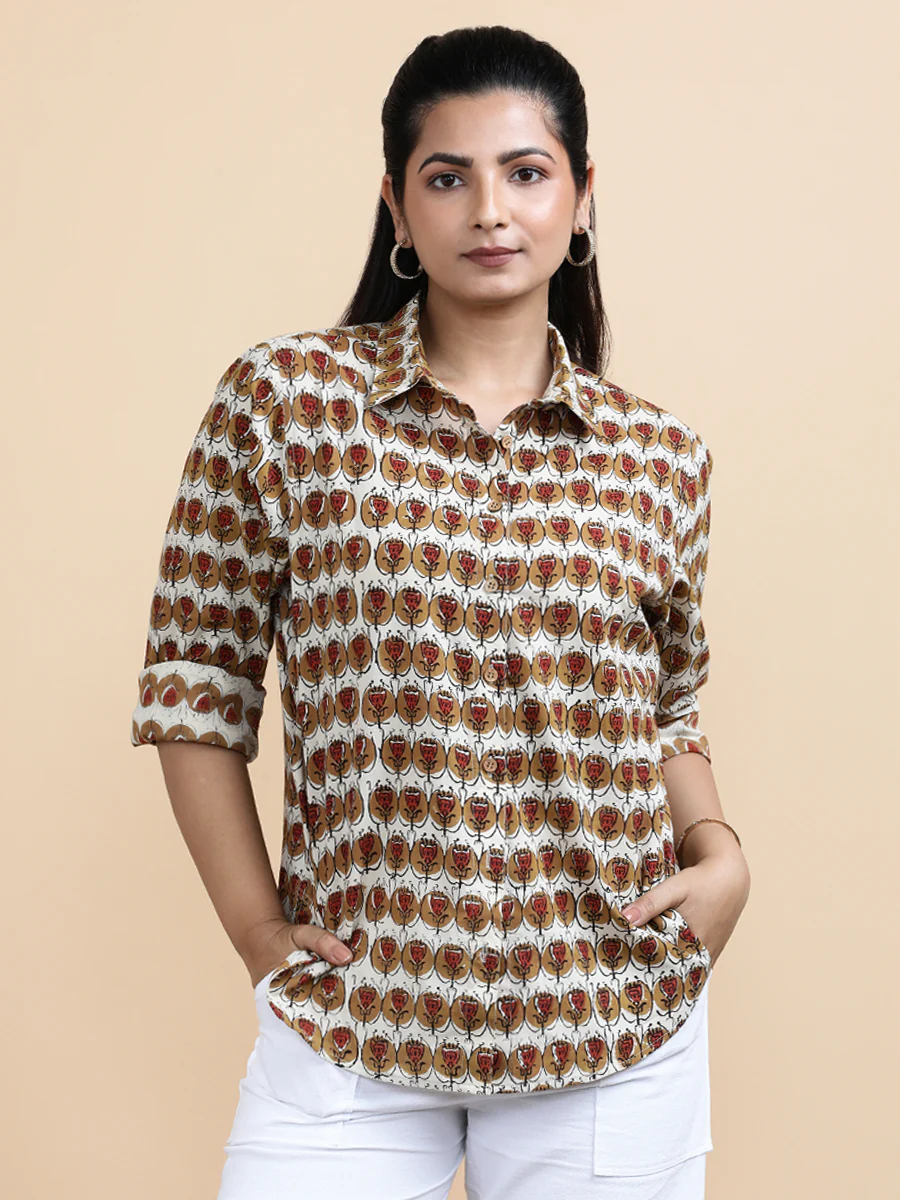 Gabrielle x Soma | Relaxed Women's Shirt in Cream Floral Block Print Cotton - Image 3