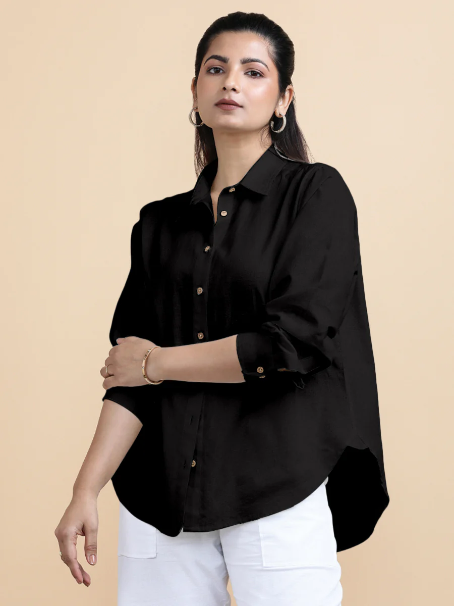 Cecilia x Soma | Relaxed Women's Shirt in Ebony Black Linen - Image 4