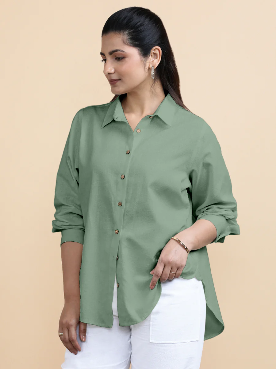 Cecilia x Soma | Relaxed Women's Shirt in Peppermint Green Linen - Image 4