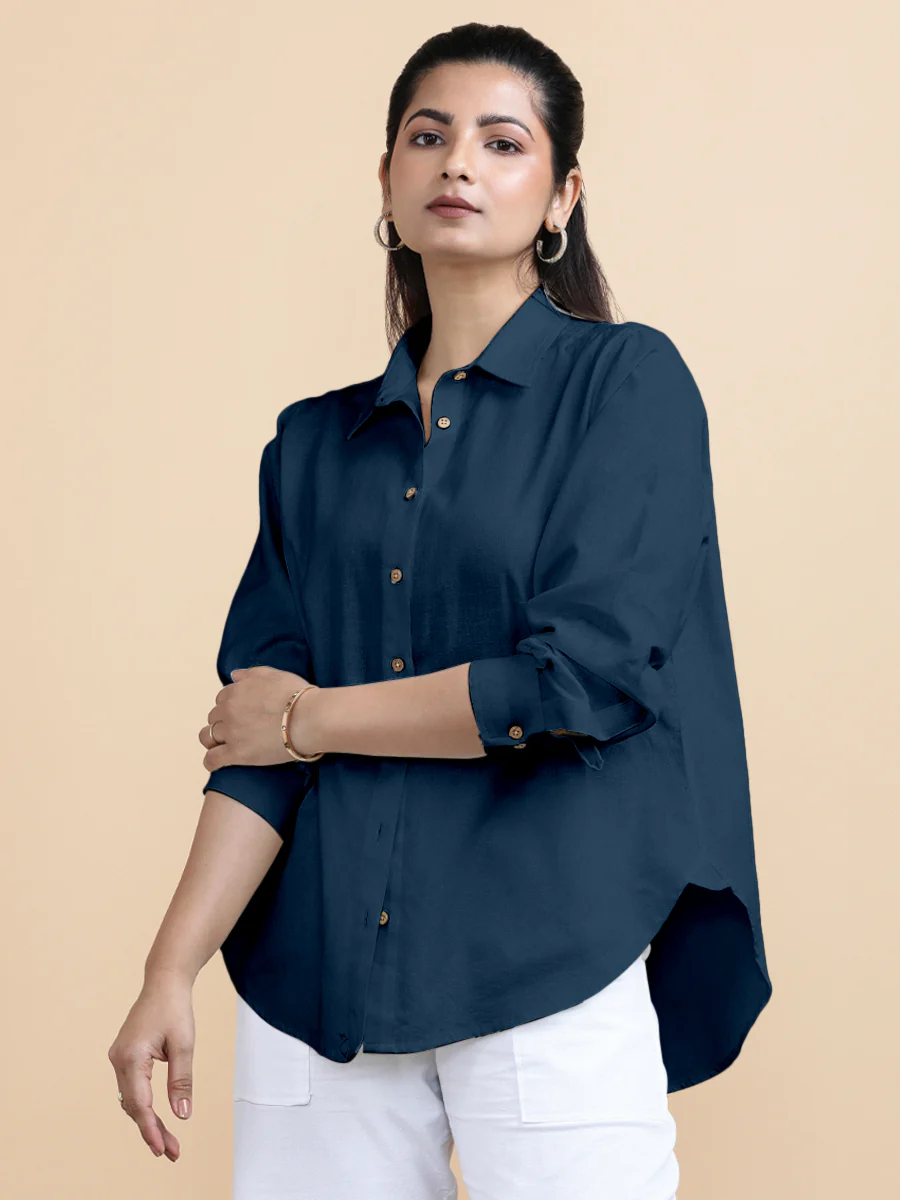 Cecilia x Soma | Relaxed Women's Shirt in Regal Blue Linen - Image 3